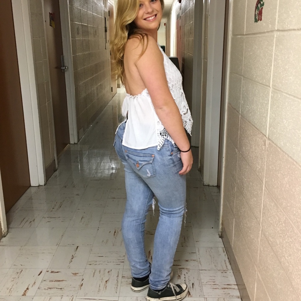 Ripped jeans, light wash w/ vintage back pockets